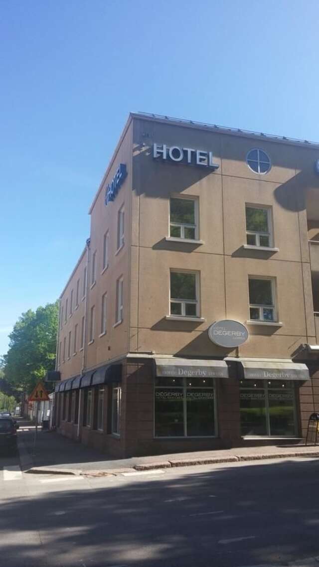 Отель Hotelli Uninen Loviisa Ловийса-8